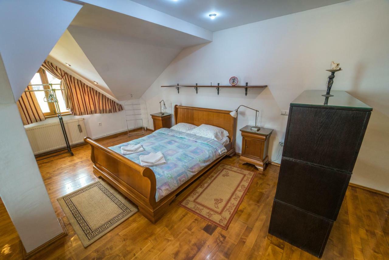 Villa Bonita En Plopilor Sibiu Exteriér fotografie